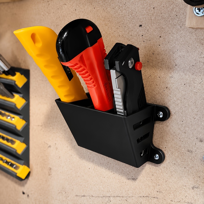 Workshop Tools Knife - 3D‑Printed Wall‑Mounted 4‑Slot Utility Knife Storage